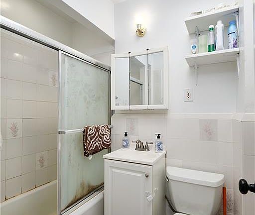 5th image of 3152 Kings Hwy