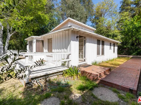 4255 Forman Ave, North Hollywood, CA 91602