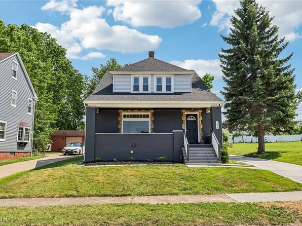 7011 Theota Ave, Parma, OH 44129