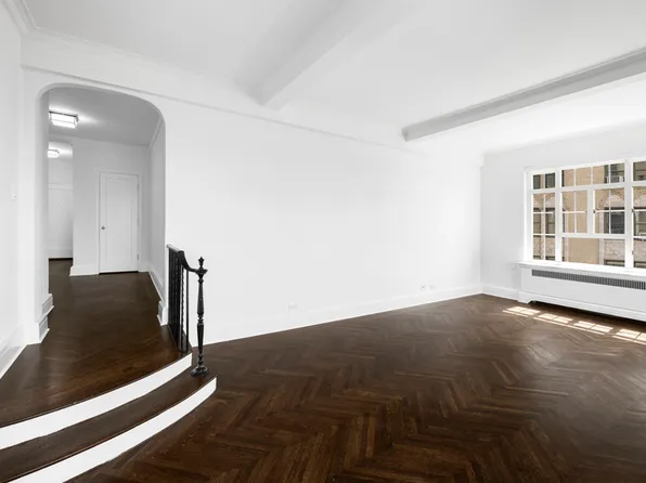 241 Central Park West image 3 of 16