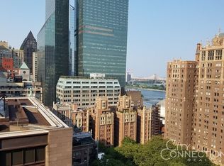 320 E 42nd St APT 2004, New York, NY