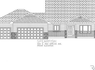 406 S Red Spruce Ave, Sioux Falls, SD 57110