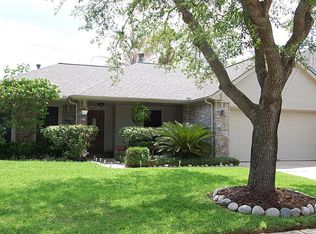 2519 Foxden Dr, Pearland, TX 77584