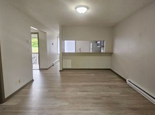 5022 E Riverside Blvd #6, Loves Park, IL 61111