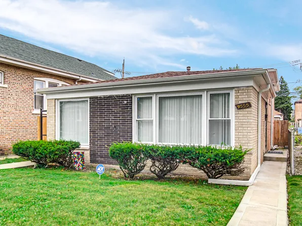 9555 S Dobson Ave, Chicago, IL 60628