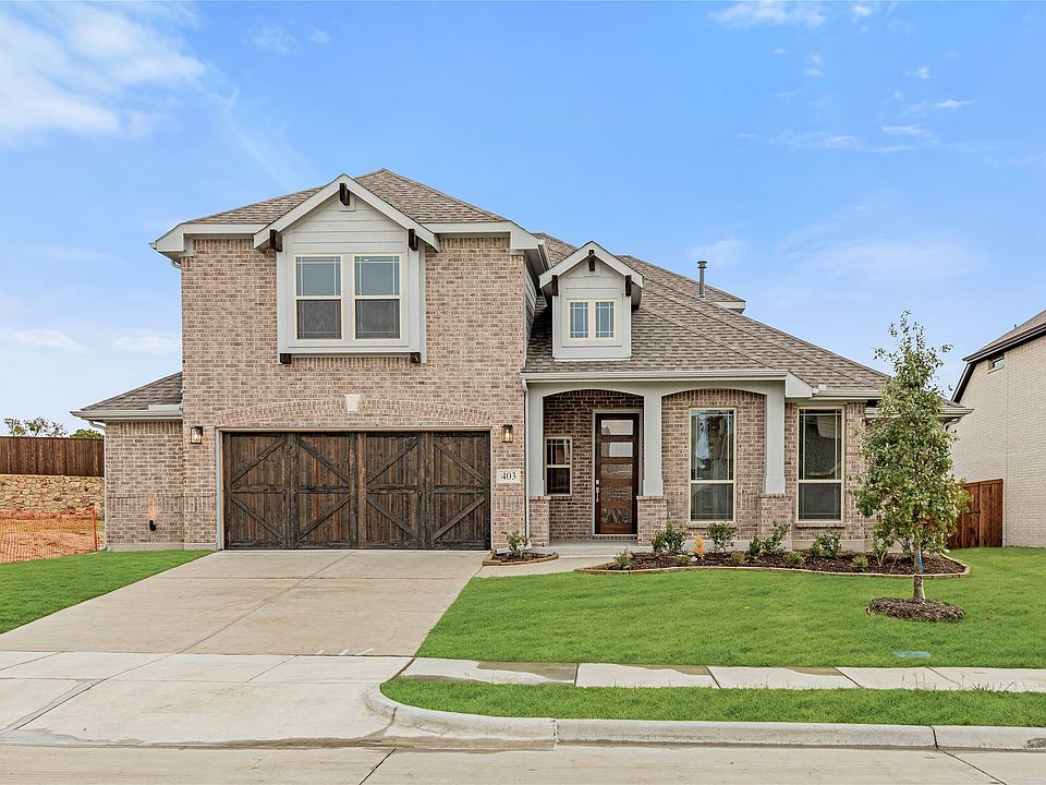 1st image of 403 Sparrow Dr