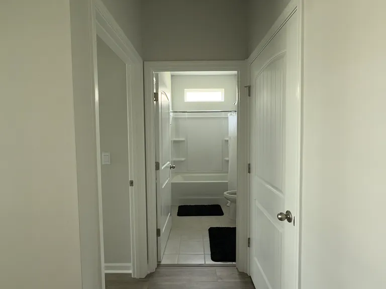2042 Oak Pl — Photo 5