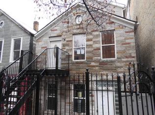 1515 W Thomas St APT 2F, Chicago, IL 60642