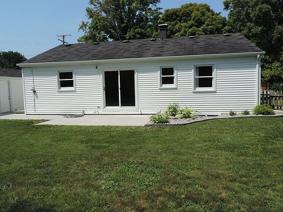 5th image of 485 Fairoaks Dr