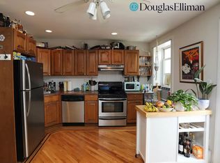229 Court St #3, Brooklyn, NY 11201