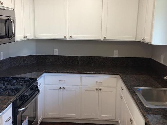 5th image of 3116 Windsor Dr