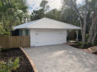 670 Cypress Rd, Vero Beach, FL 32963