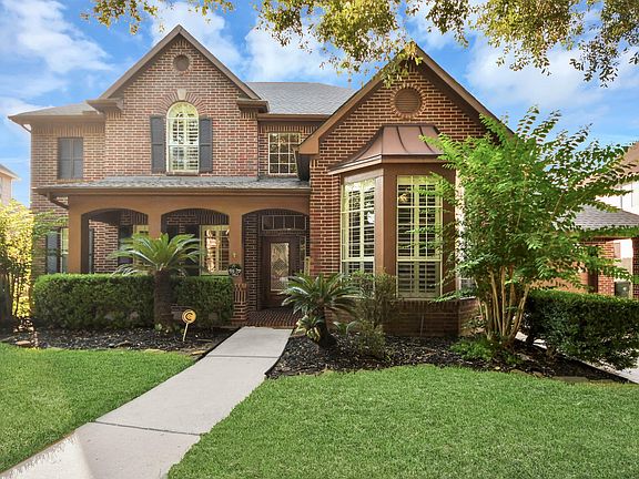 3rd image of 7123 Morrow Ct