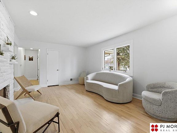 5th image of 11717 Hickory Rd