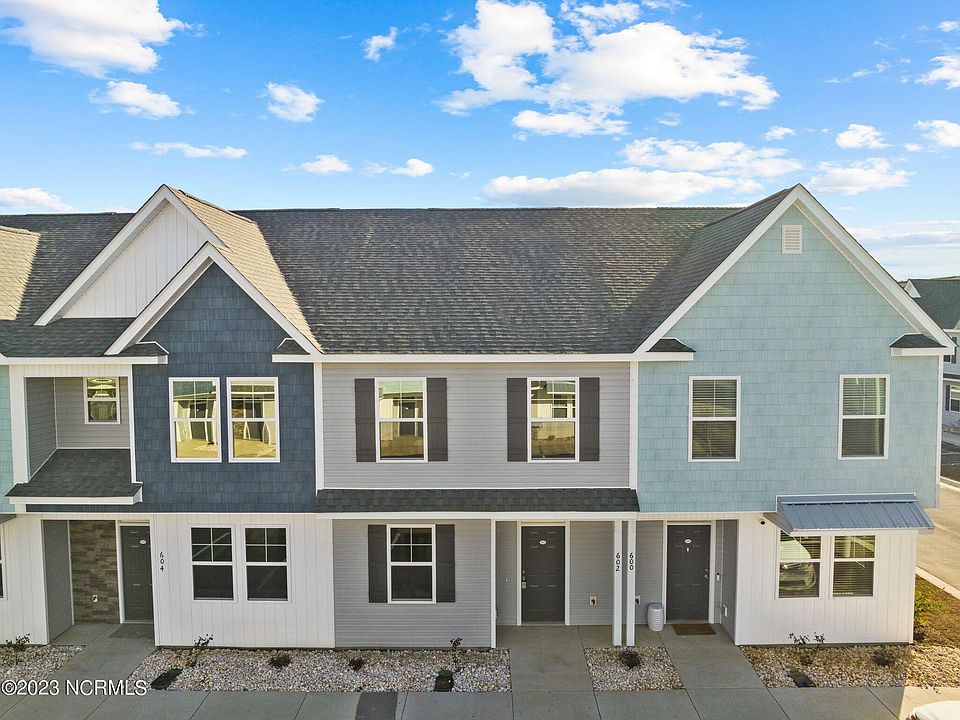 1st image of 602 Windsurfing Ln