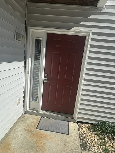3 bed, 1307 sqft, $1,425 — Photo 3