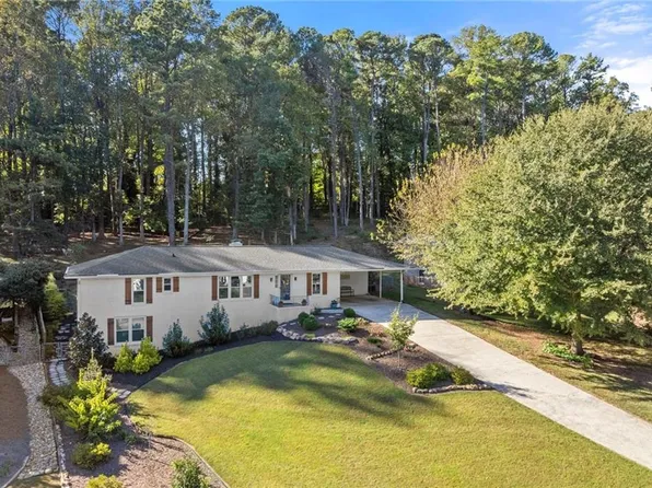 1701 Smithwood Dr, Marietta, GA 30062