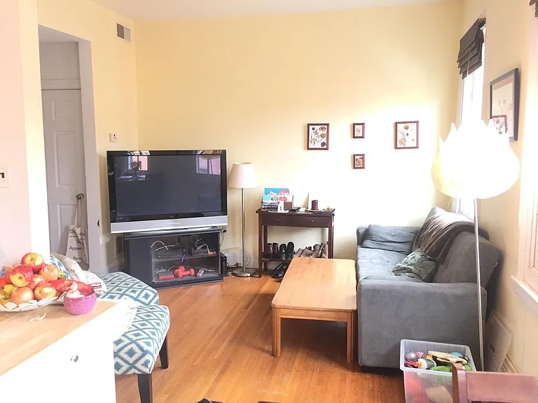 337 S 21st St #3E — Photo 5
