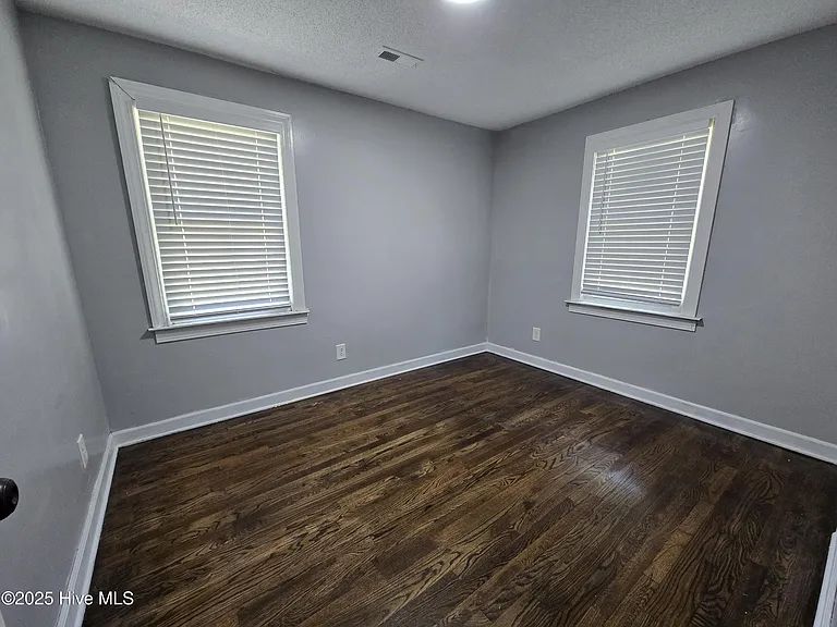 5968 Acorn Rd — Photo 13