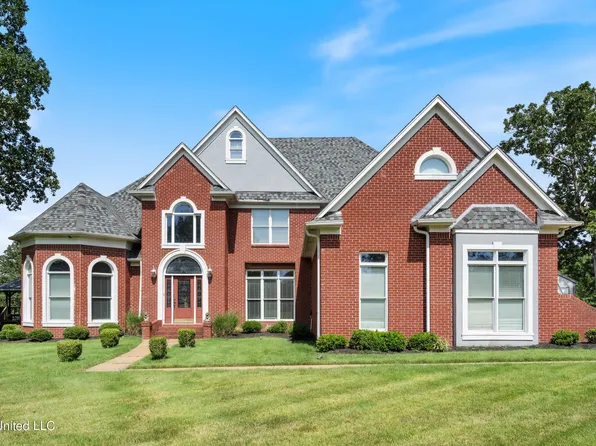 42 Tara Rd, Holly Springs, MS 38635