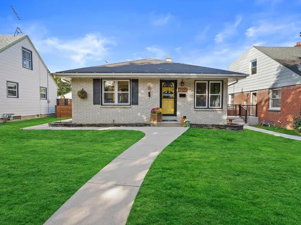 3709 North 100th STREET, Milwaukee, WI 53222
