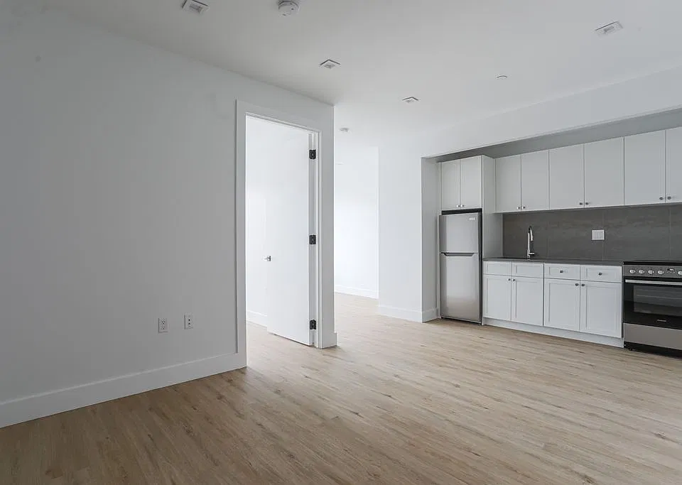 2510 Bedford Ave #5D