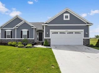 5610 Sheba Dr, Belmont, MI 49306