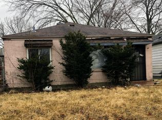 4331 W Fairmount Ave, Milwaukee, WI 53218