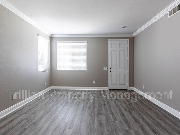 3rd image of 38330 Magdelena St