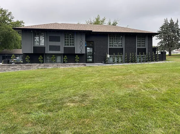 13004 Jennifer St, Springfield, NE 68059