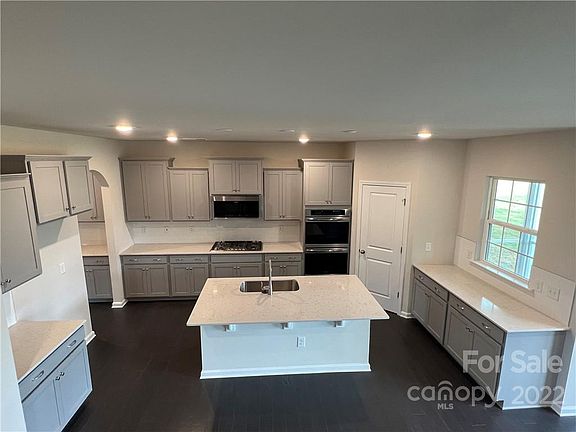 5th image of 17723 New Mark Avenue Pl #58