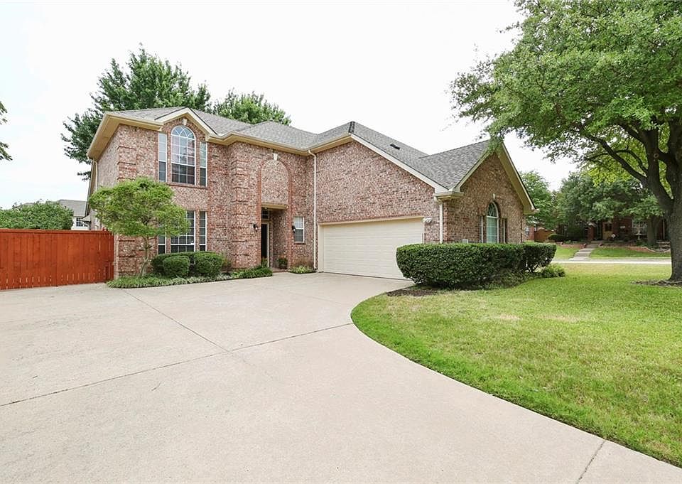 1st image of 1015 Westwood Ct