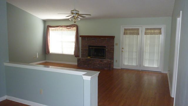 2nd image of 75 Mill Hollow Dr