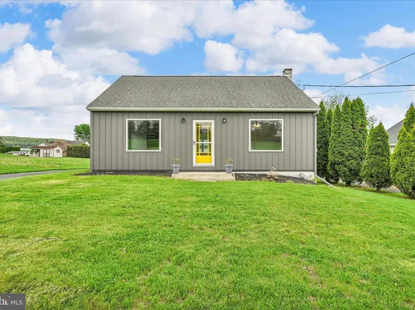 4381 Division Hwy, East Earl, PA 17519