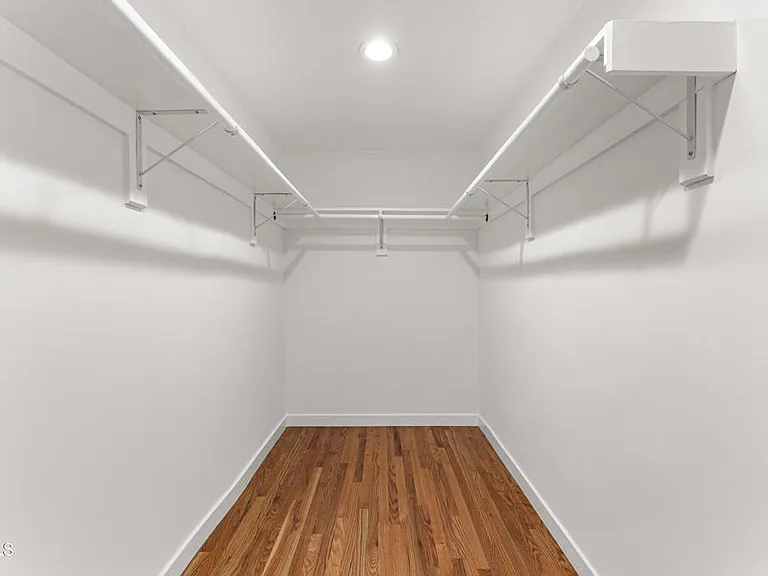 4606 Greenwood Pl — Photo 10