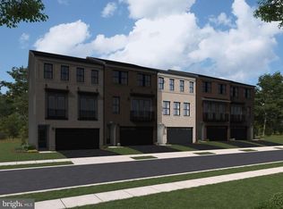 13734 Aviation Pl, Herndon, VA 20171