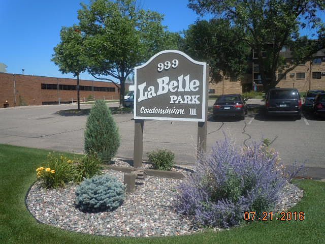 Labelle Park Condos