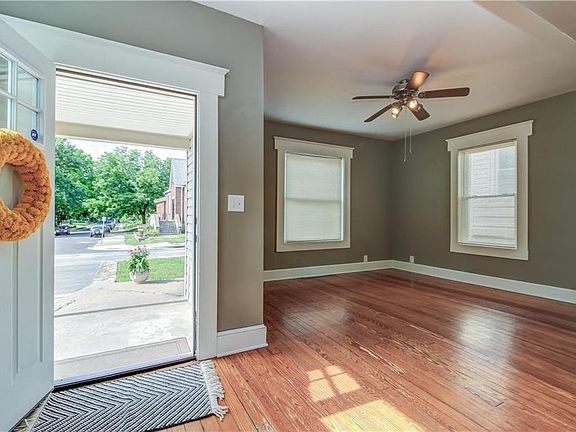 5th image of 2100 W 43rd Ave