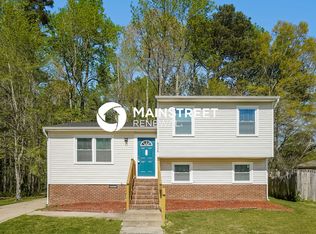 8348 Wynewood Ct, Raleigh, NC 27616