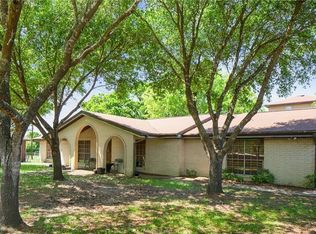 4882 Schehin Pvt Rd, College Station, TX 77845