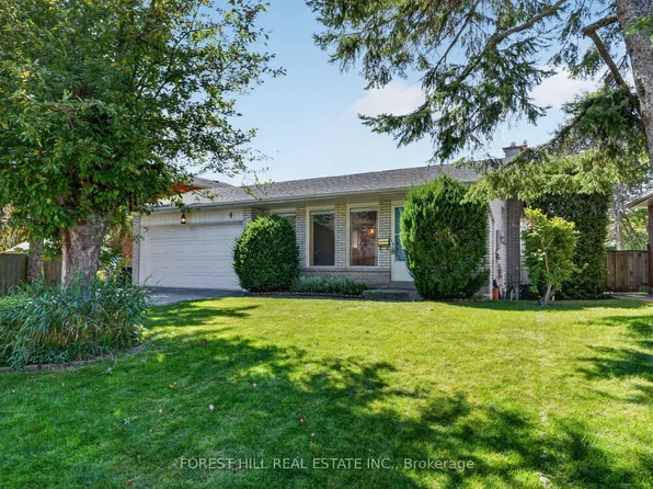 4 Glenstroke Dr, Toronto, ON M1S 2Z9