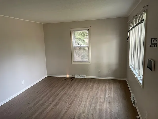 8340 Park Dr — Photo 7
