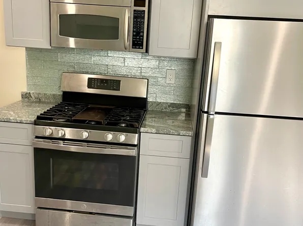 17 Erie St #3, Dorchester, MA 02121