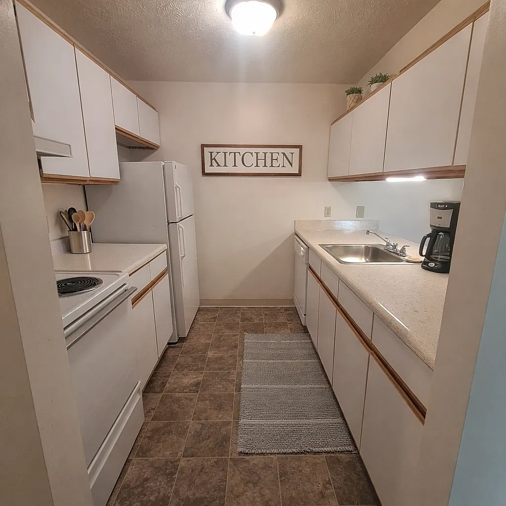 Building Photo - 138 Lauff Dr #104