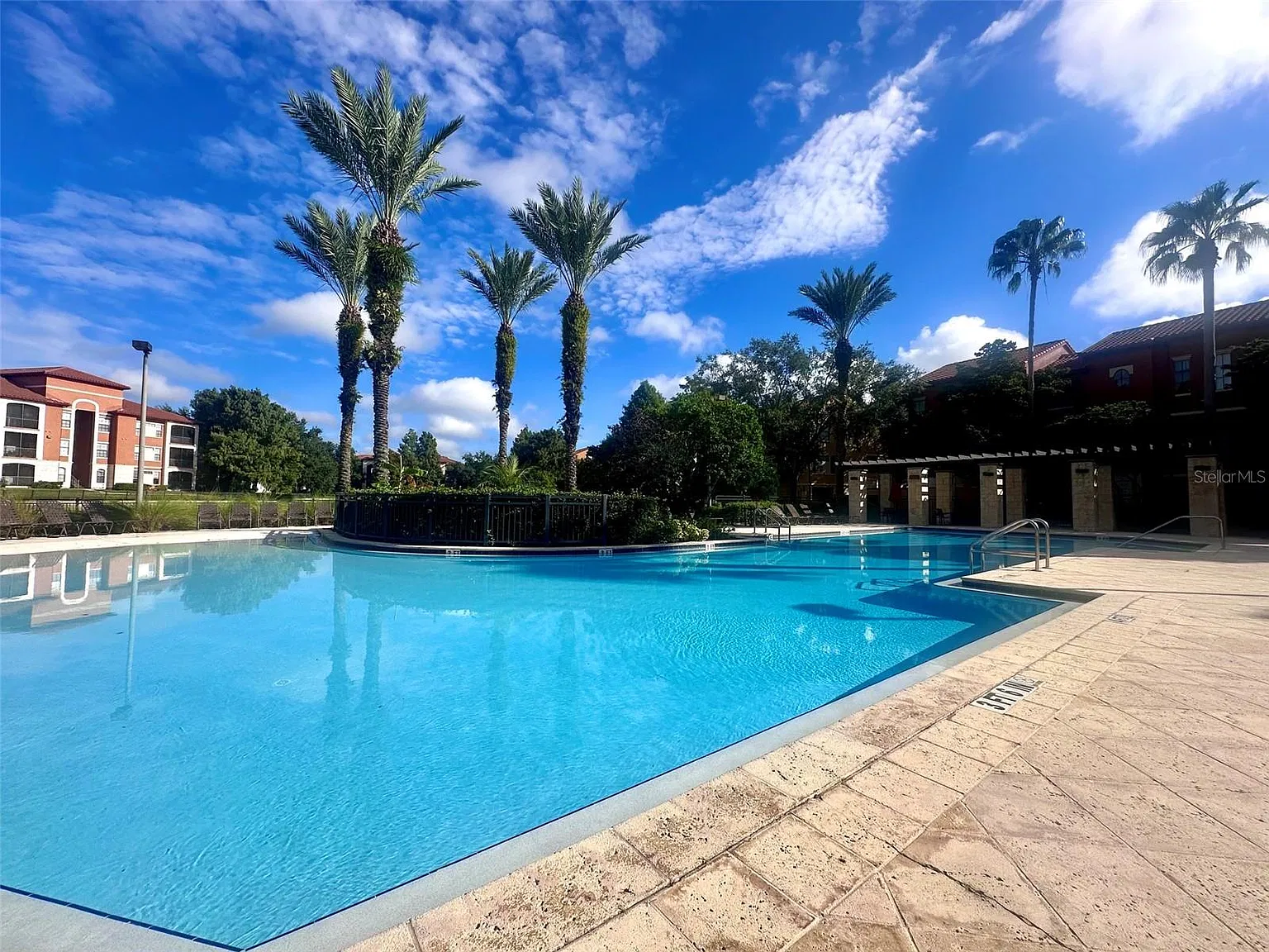 2 bed, 2.0 bath, 1138 sqft, $1,750 — Photo 4