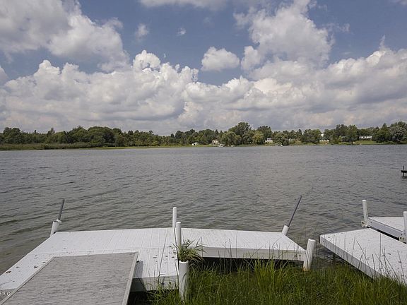 1276 blossom lake dr-104