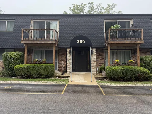 205 Williams STREET #7, Williams Bay, WI 53191