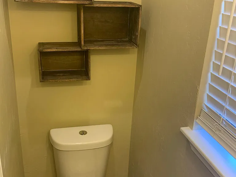 620 Smalley Dr — Photo 8