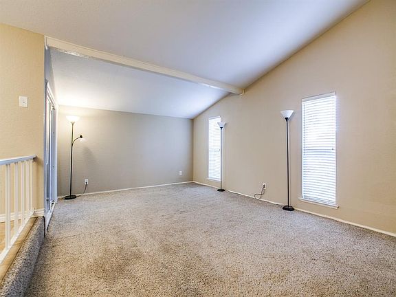 3rd image of 3213 High Plateau Dr