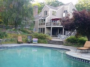 304 Old Littleton Rd, Harvard, MA 01451